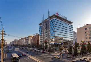 上海爬坡皮带输送机哪里有